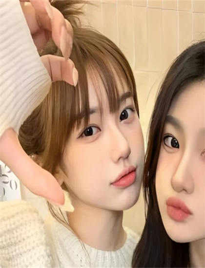 圣女她一言即灵悬念设置大师级的：叙事技巧与观众心理